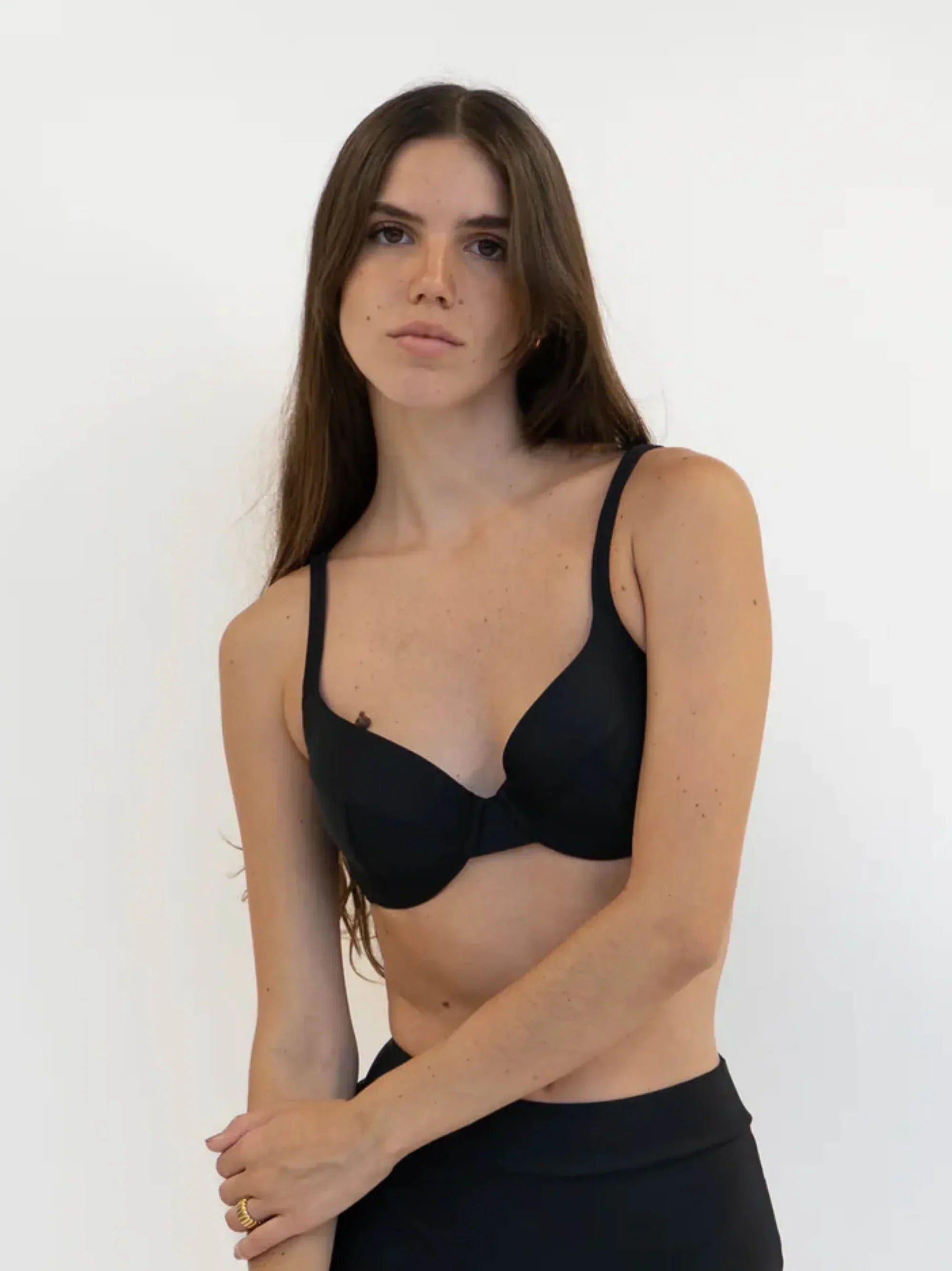 Fashion - conforming  Celeste - Underwire Swim Bra - Black | Black